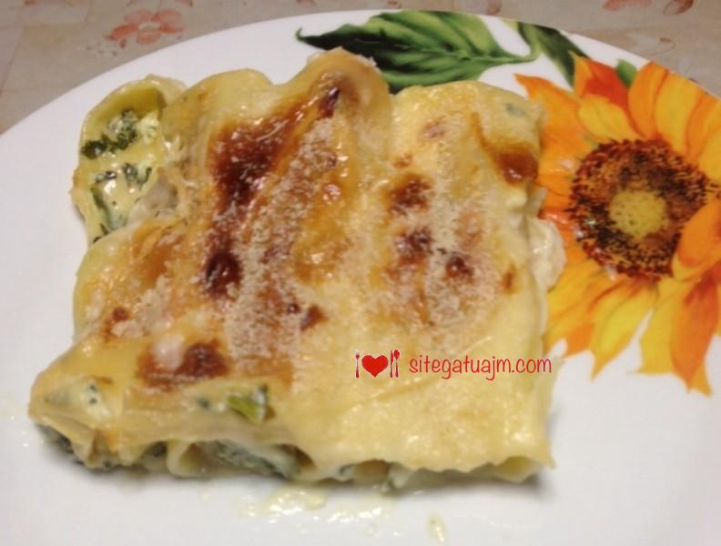Kaneloni me spinaq